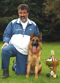 Peter Lück mit Cindy vom Dreieichenbuckel Peter Lück mit Cindy vom Dreieichenbuckel