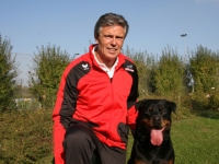 Jürgen Müller mit Cäsar von der Rotmainquelle Jürgen Müller mit Cäsar von der Rotmainquelle