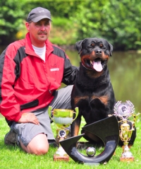 Eddy Dewolf mit Gromm Hof Chao Eddy Dewolf mit Gromm Hof Chao