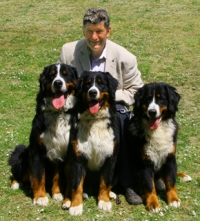 Wolfgang Alle mit Conan, Caja und Ivi vom Schloss Arek Wolfgang Alle mit Conan, Caja und Ivi vom Schloss Arek